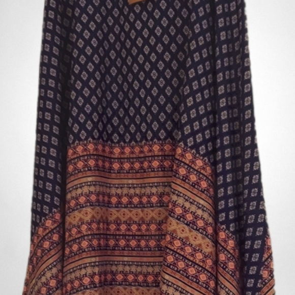 Maxi Skirt - Picture 4 of 5